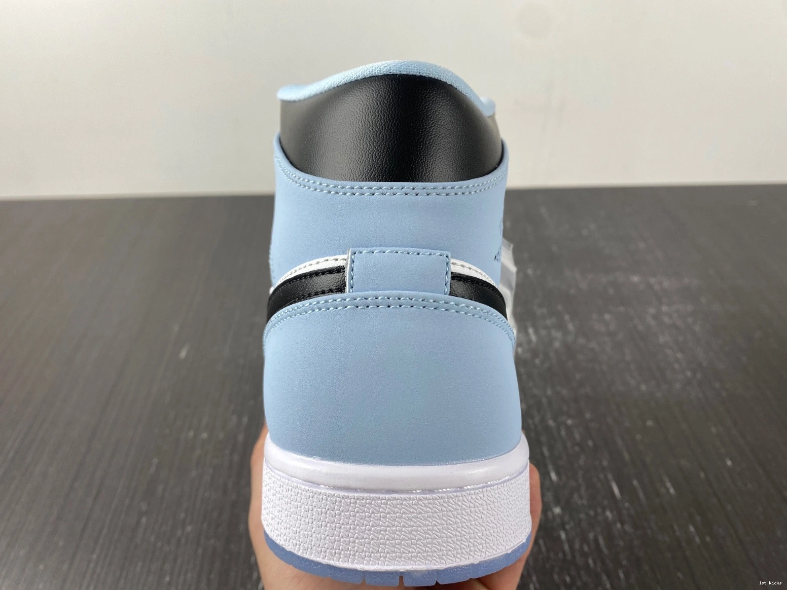 Mid DV1308-104 - Ice Blue SE (2023) Jordan 1 0930
